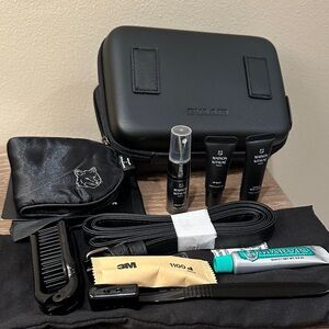 Eva Air Maison Kitsuné Toiletry Bag Black